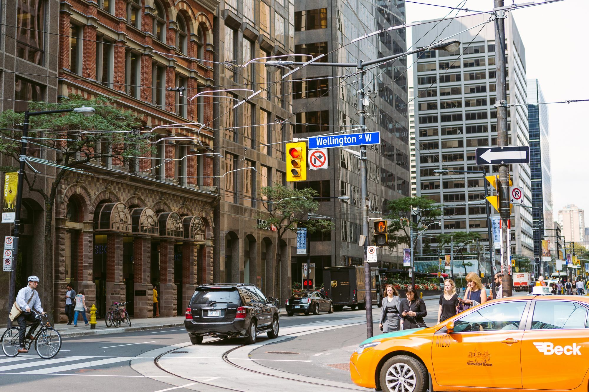 Quickstay - Classic & Trendy Yorkville Condo Toronto Extérieur photo