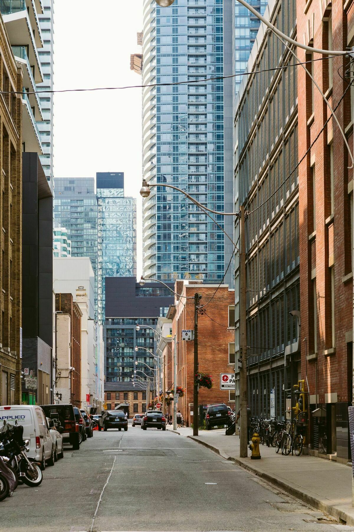 Quickstay - Classic & Trendy Yorkville Condo Toronto Extérieur photo